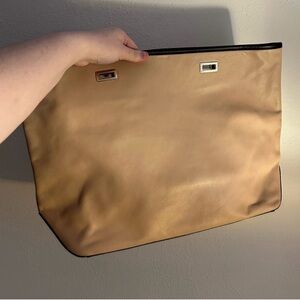 Lo & Sons Seville Beige Shell 13 inch Leather